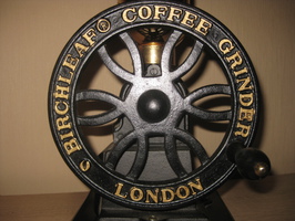 Kaffeemühlen - Infos rund um die Kaffeemühle - Birchleaf